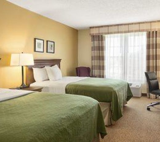 Country Inn & Suites by Radisson, Salina, KS