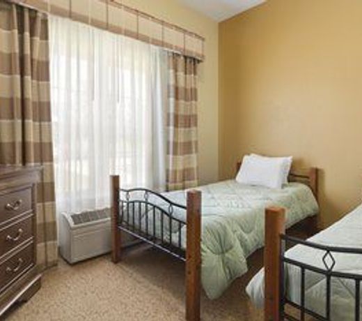Country Inn & Suites by Radisson, Salina, KS