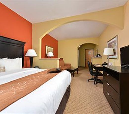 Comfort Suites Salina