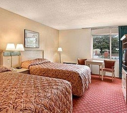 Tru by Hilton Wilmington