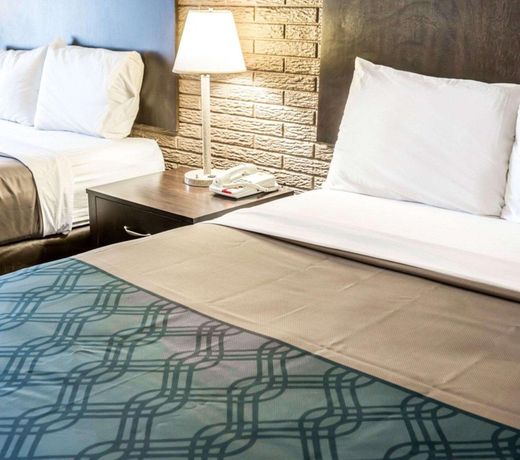 Rodeway Inn & Suites Wilmington North