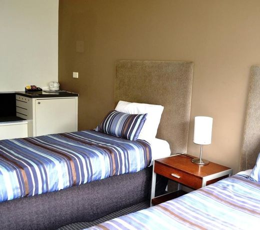 Lorne Hotel