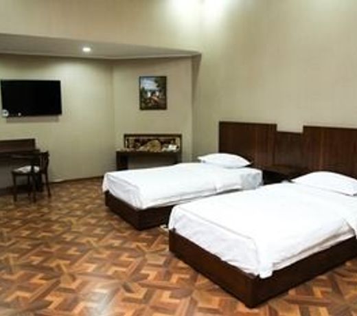 Omar Khayyam Hotel