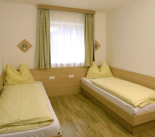 APARTHOTEL SCHILLERHOF