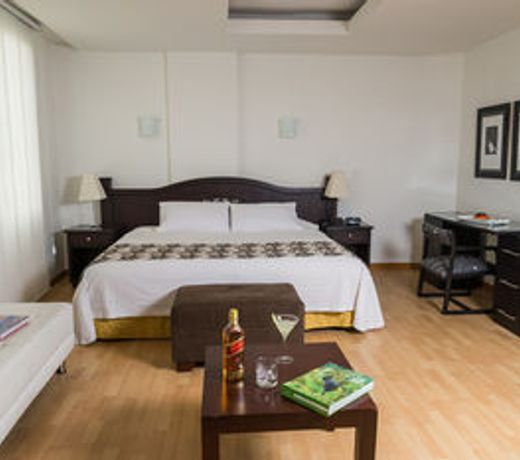 Hotel Bolivar Plaza