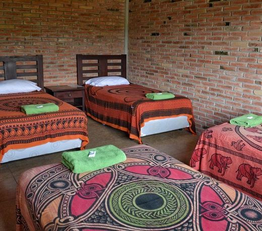 Tavarua Hotel