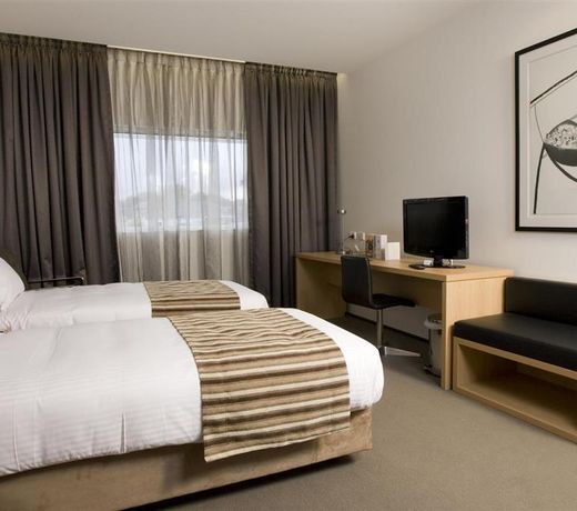 Atura Dandenong
