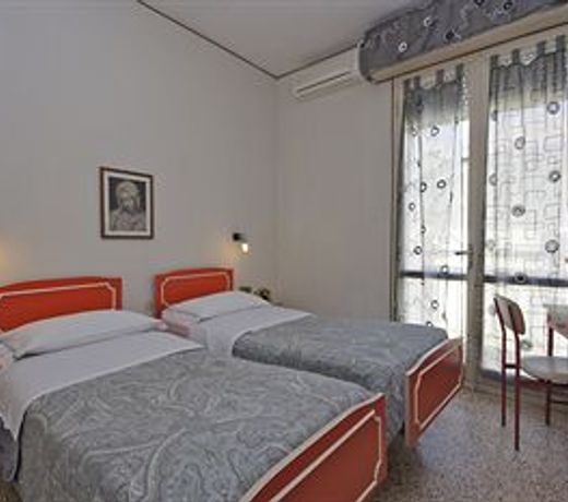 Hotel Victory