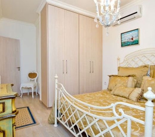 Amadora Luxury Villas