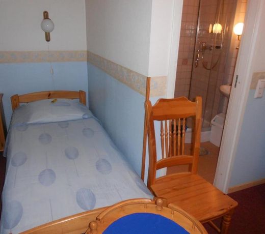 Poska Villa Guesthouse