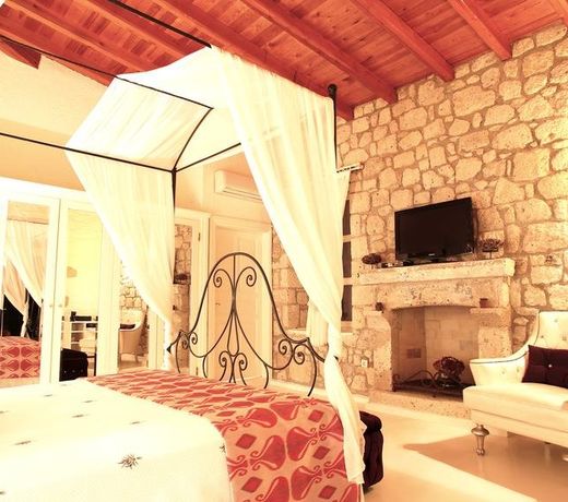 La Grenadine Hotel