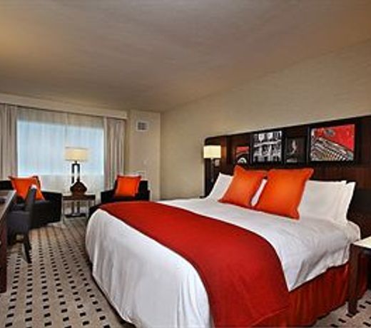 Radisson Plaza Hotel at Kalamazoo Center