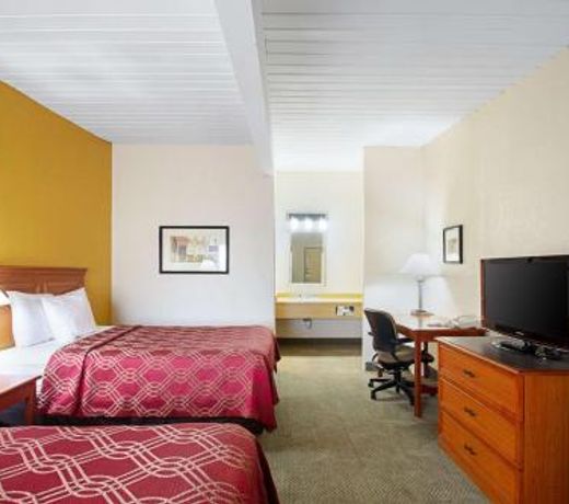 Travelodge by Wyndham Appleton