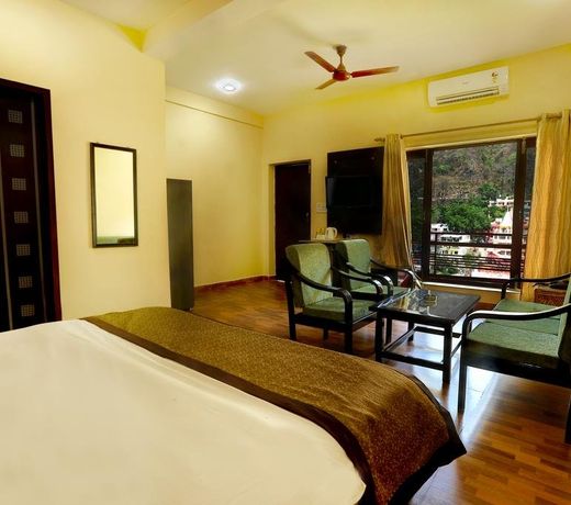 Kunwar Residency