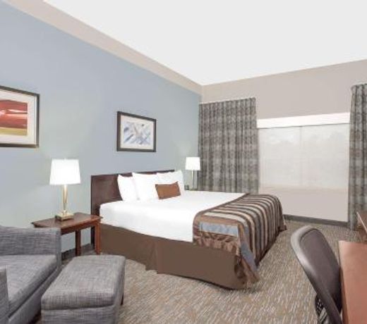 Wingate by Wyndham Green Bay