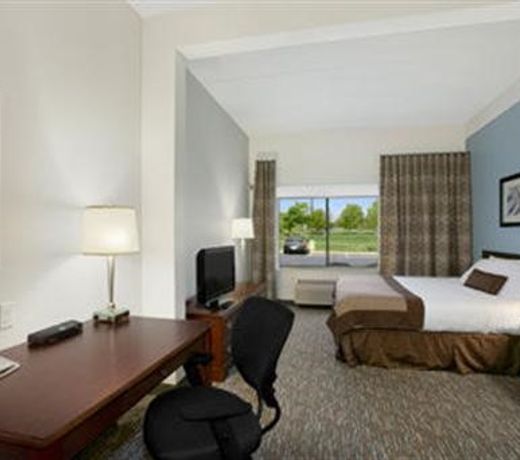 Wingate by Wyndham Green Bay