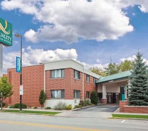 Quality Inn & Suites Green Bay