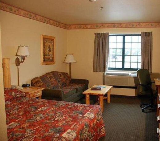 Tundra Lodge
