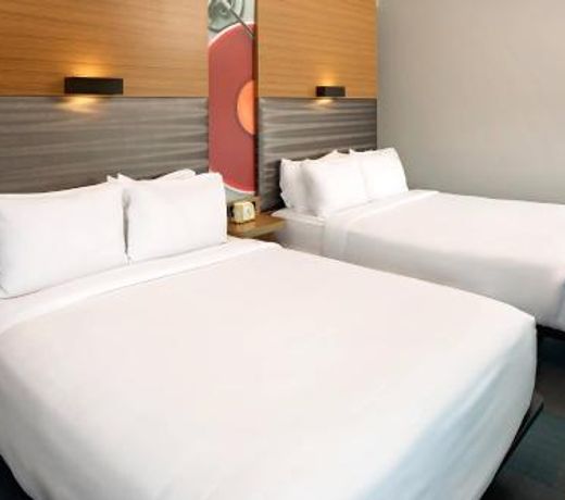 aloft Green Bay