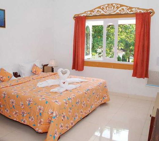 Paradise Village Beach Resort