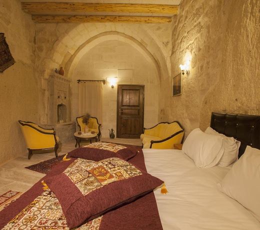 Ortahisar Cave Hotel