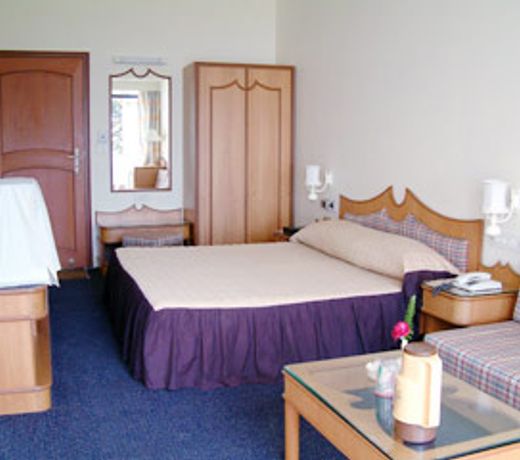 Mango Hotels Valley View