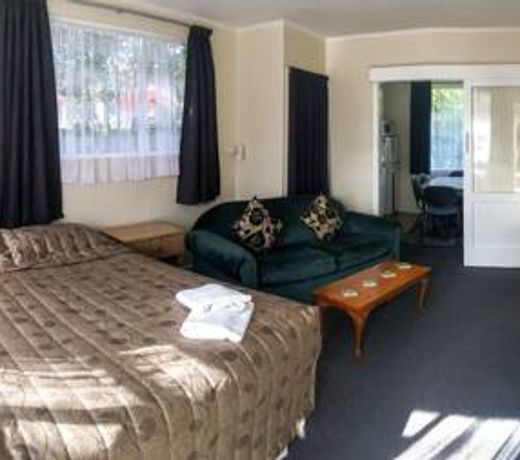 Alma Motel