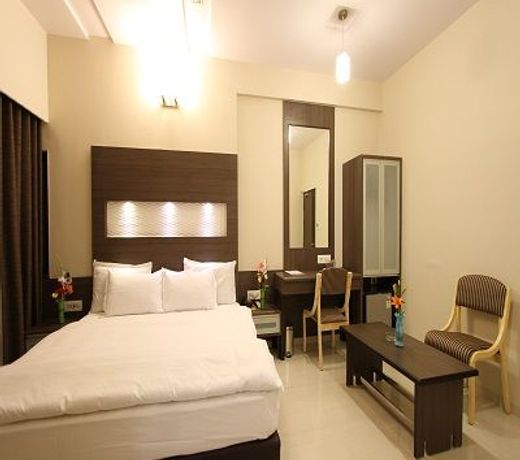 Hotel Raajpath