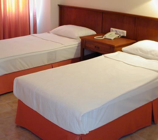 AVOS APART HOTEL