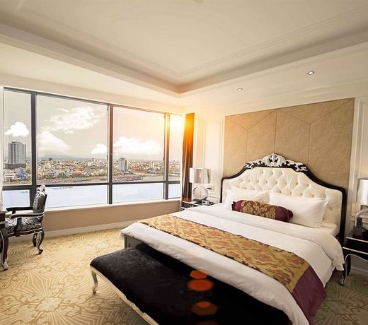 Brilliant Hotel