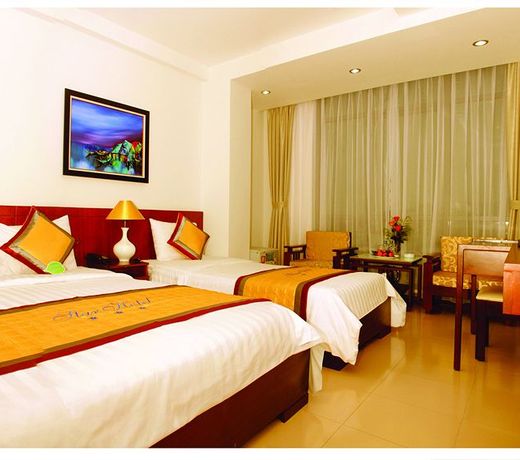 Star Hotel