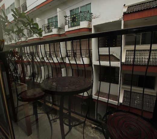 Euro Bakery Guesthouse