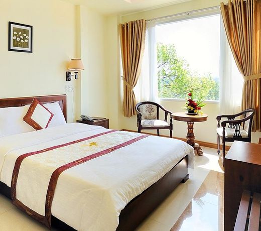 Thi Thao Gardenia Hotel