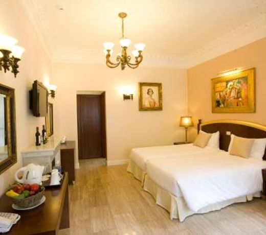 Dalat Edensee Lake Resort & Spa