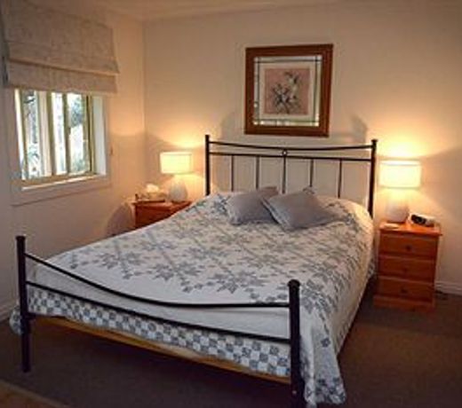 Riesling Trail & Clare Valley Cottages