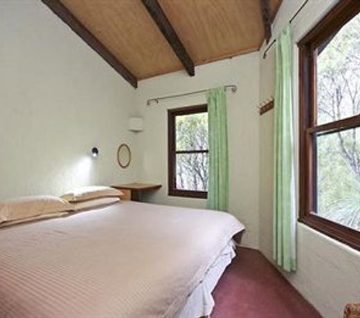 Kanimbla View Clifftop Retreat