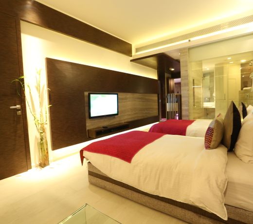Maya Hotel