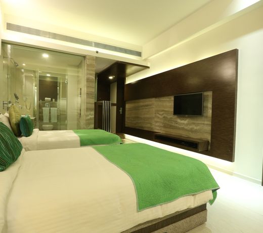 Maya Hotel