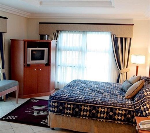 Protea Hotel by Marriott Lagos Kuramo Waters