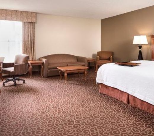 Hampton Inn South Heritage Park