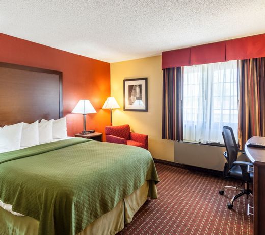 Quality Inn and Suites Lincoln