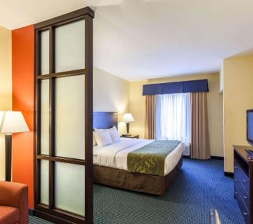 Comfort Suites Lincoln East