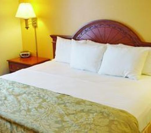 La Quinta Inn by Wyndham Lincoln