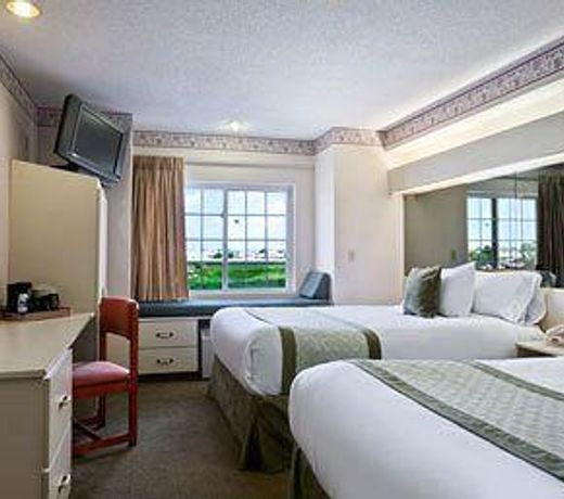 Microtel Inn & Suites Lincoln