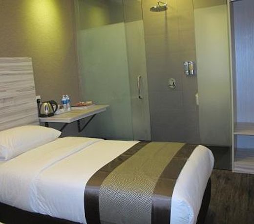 Hotel Austin Paradise - Taman Pulai Utama