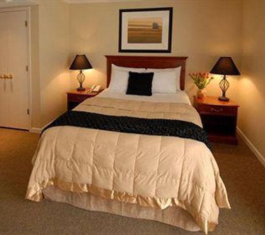 Chase Suite Hotel Lincoln