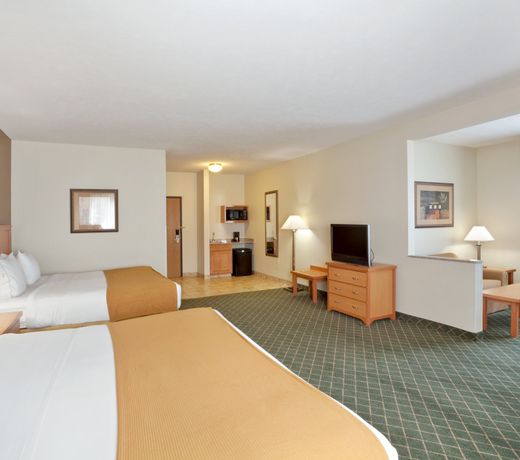 Holiday Inn Express Hotel & Suites Lincoln South, an IHG Hotel