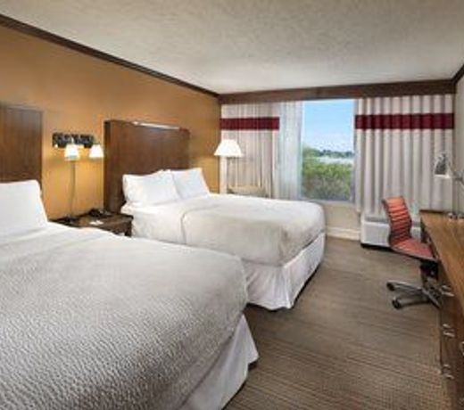 Four Points by Sheraton Kansas City Airport