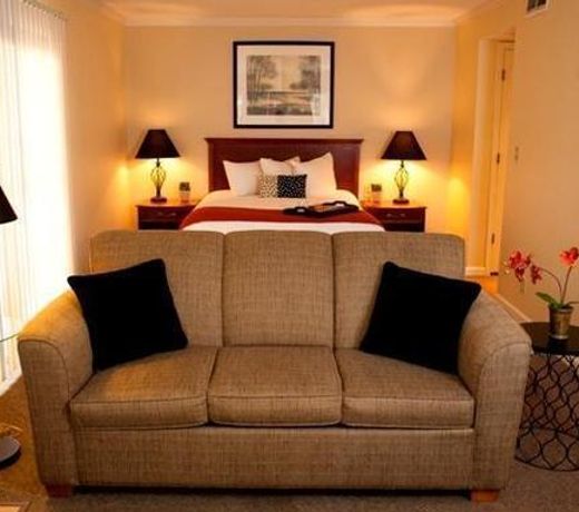 Chase Suite Hotel Kansas City