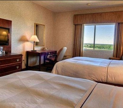SureStay Plus Hotel by Best Western Kansas City Airport